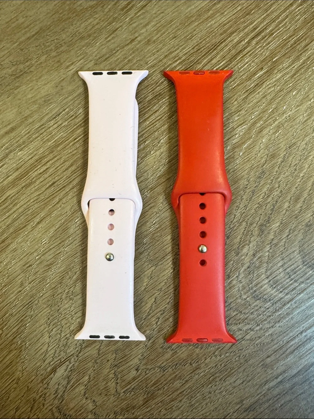 44mm Apple Silicone Watch Bands in Light Pink and Red